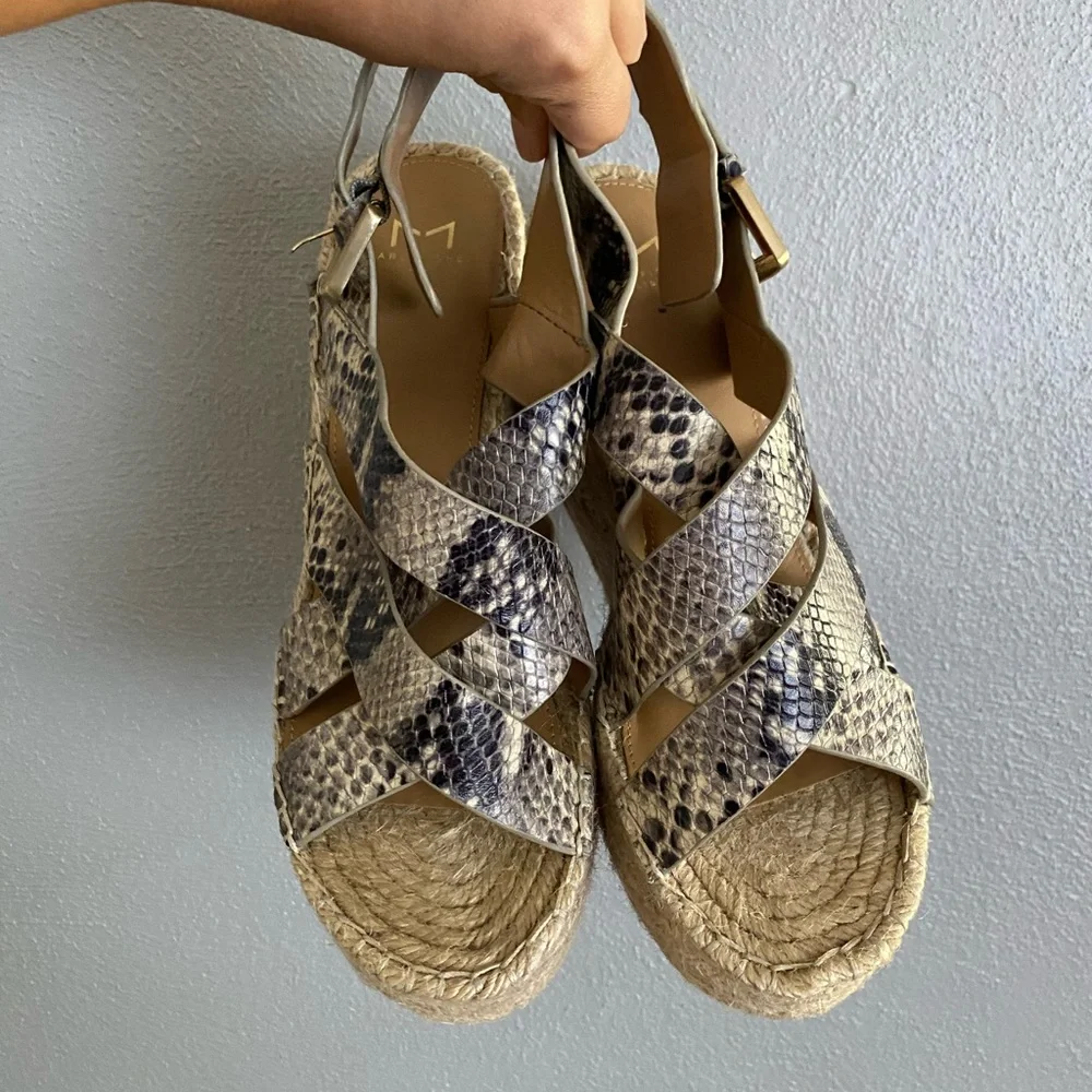 Marc Fisher Wedges Size 8.5 Espadrille Snake Print Leather Platform Mlalenni